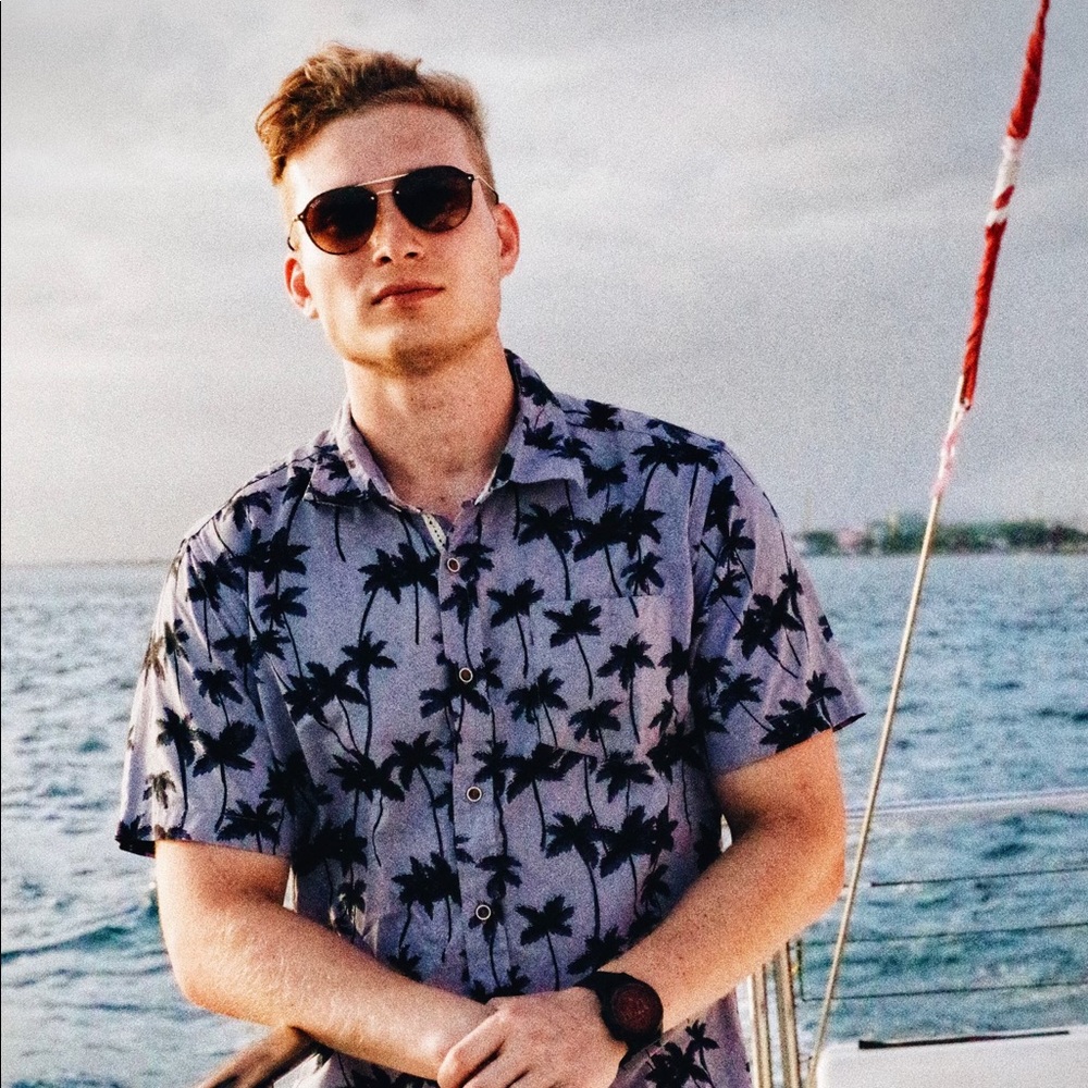 Meet your Posher, David Grey